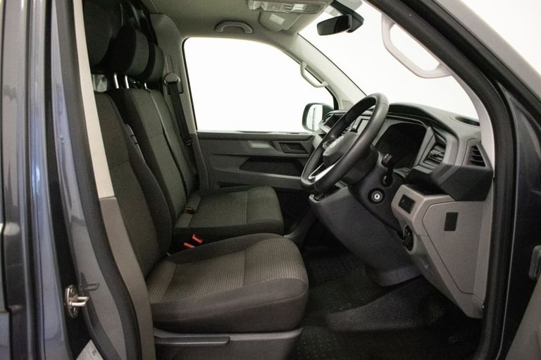 2021 21 VOLKSWAGEN TRANSPORTER 2.0 TDI T30 HIGHLINE PANEL VAN 5DR DIESEL DSG FWD