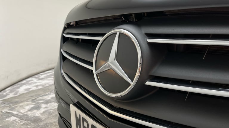2022 Mercedes-Benz Vito 2.0 114 CDI SELECT Tourer Double Cab 5dr Diesel G-Tronic RWD L3 Euro 6 (s...