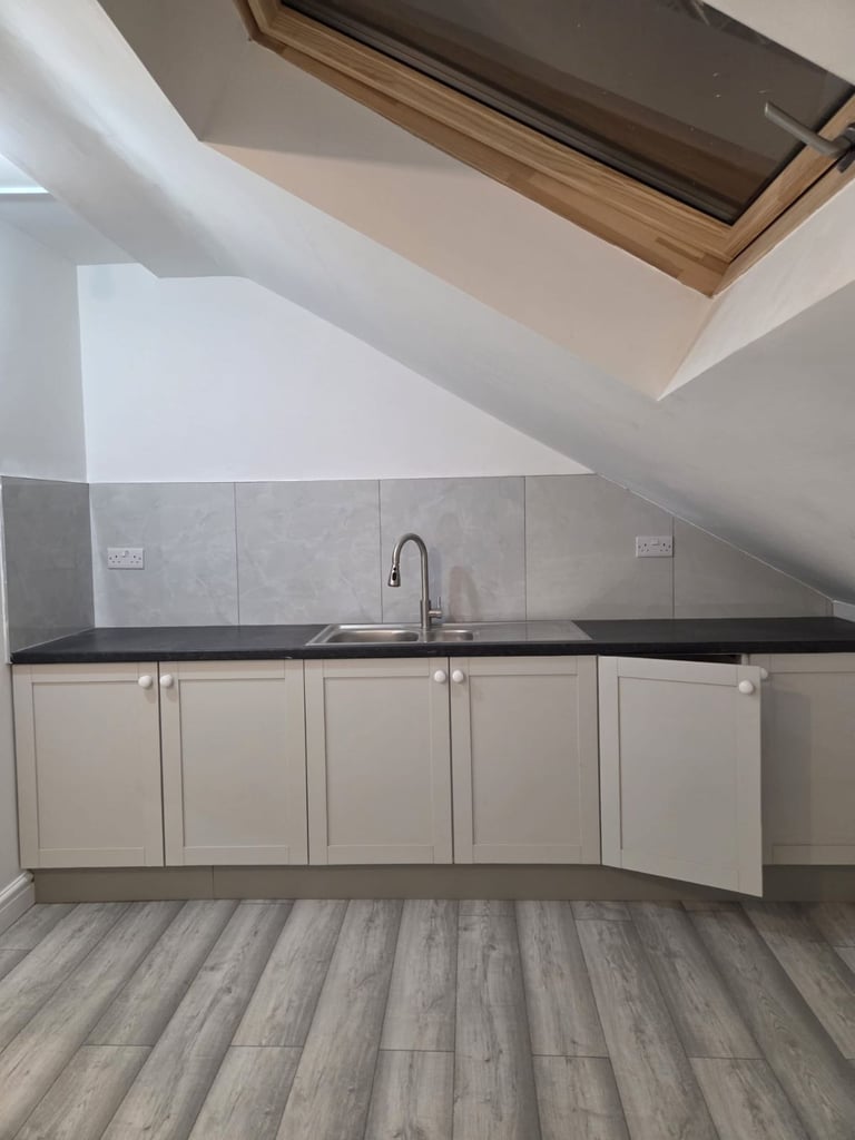 3-bedroom House, fully refurbished for rent