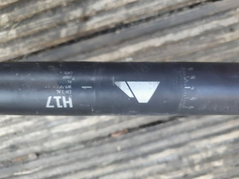 Canyon Inflite Al 9.0 S frameset (large) + spares and accessories