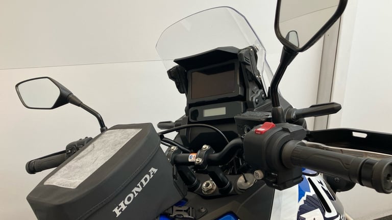 2025 Honda Africa Twin (23MY) Honda Africa Twin CRF1100L Manual DUEL Petrol Manual