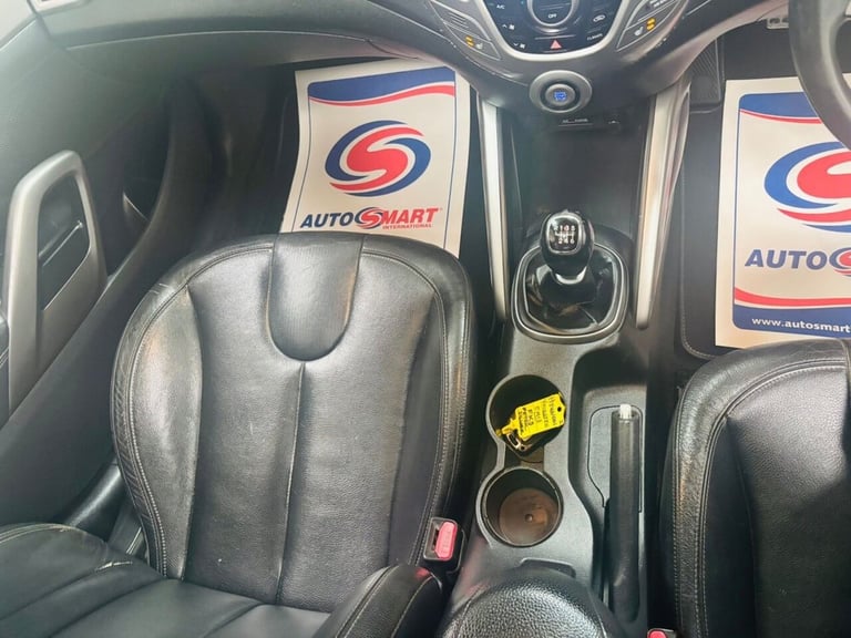 2013 Hyundai Veloster 1.6 GDi Sport Hatchback 4dr Petrol Manual Euro 5 (140 ps) Hatchback Petrol ...