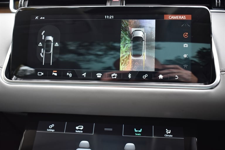 2020 Land Rover Range Rover Evoque HSE+Panoramic Roof Plus Much More!!! Estate Petrol Automatic