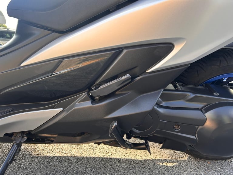 2021 71 Suzuki AN 400 AM2 Burgman 400 Touring Scooter