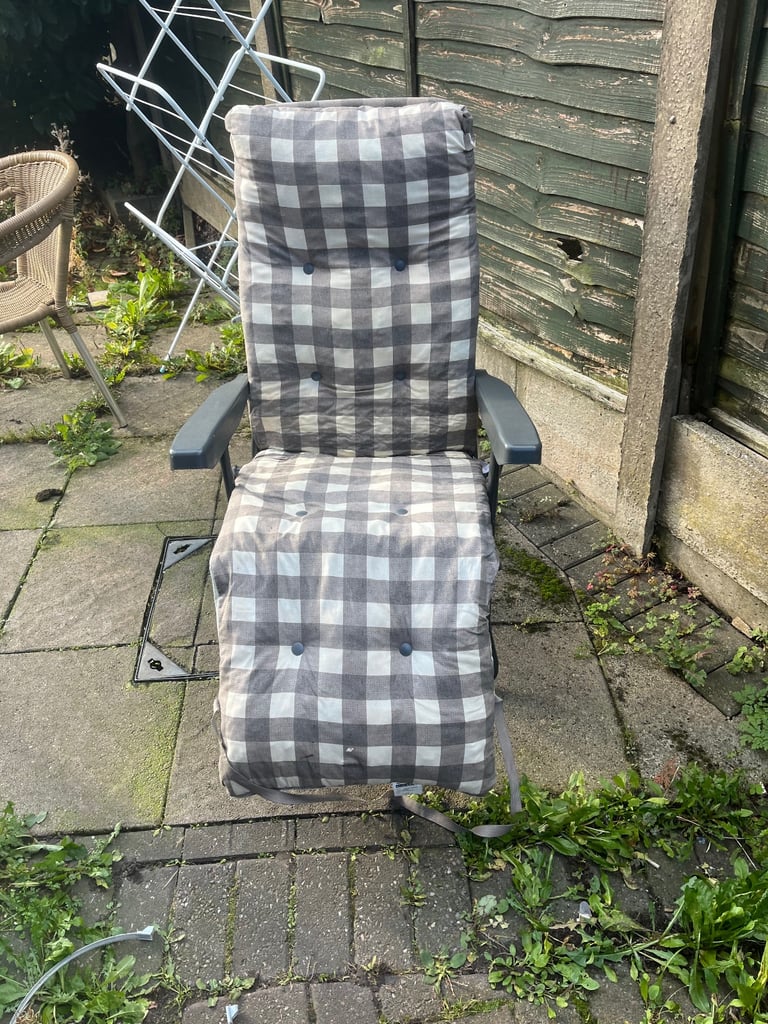 Habitat Sun Lounger