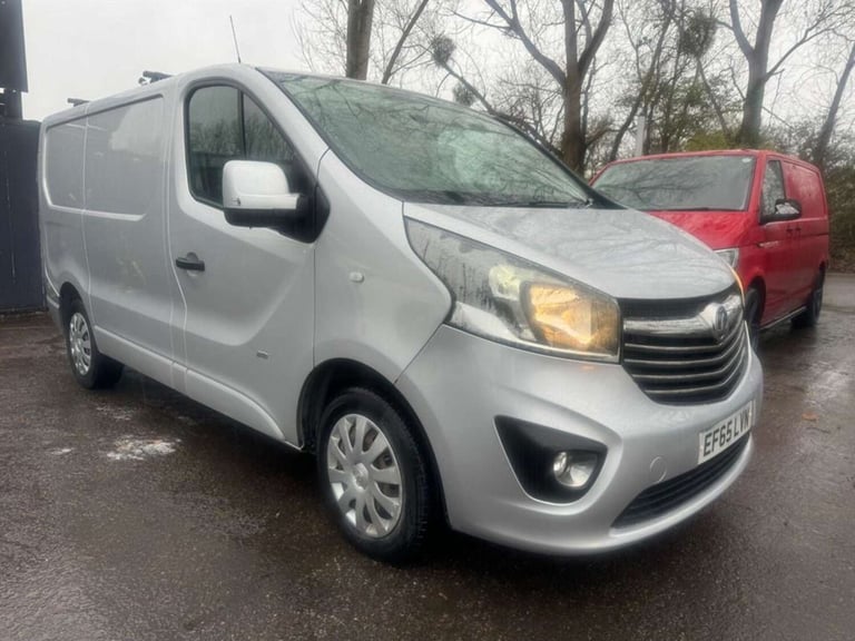 2015 Vauxhall Vivaro 2700 1.6CDTI 115PS Sportive H1 Van PANEL VAN DIESEL Manual