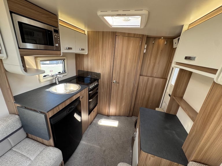 Swift Fairway 460 2020