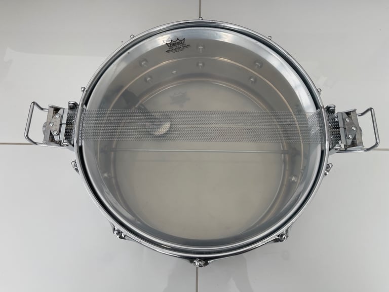 Vintage 70’s  Ludwig 411 14x6.5 Super Sensitive Snare Drum