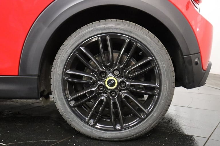 2020 MINI Electric Hatch Cooper SE 32.6kWh Level 2 3dr Auto (SAT NAV, HALF LEATHER) Hatchback ELE...