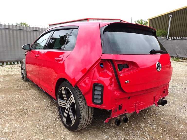 2017 67 REG VOLKSWAGEN GOLF R TSI AUTO DAMAGED REPAIRABLE SALVAGE