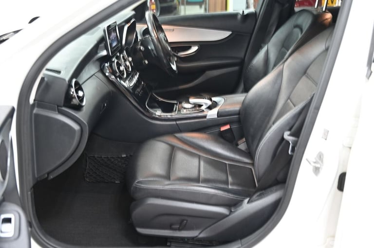 2014 64 MERCEDES-BENZ C-CLASS 2.1 C220 BLUETEC SPORT SALOON 4DR DIESEL G-TRONIC+