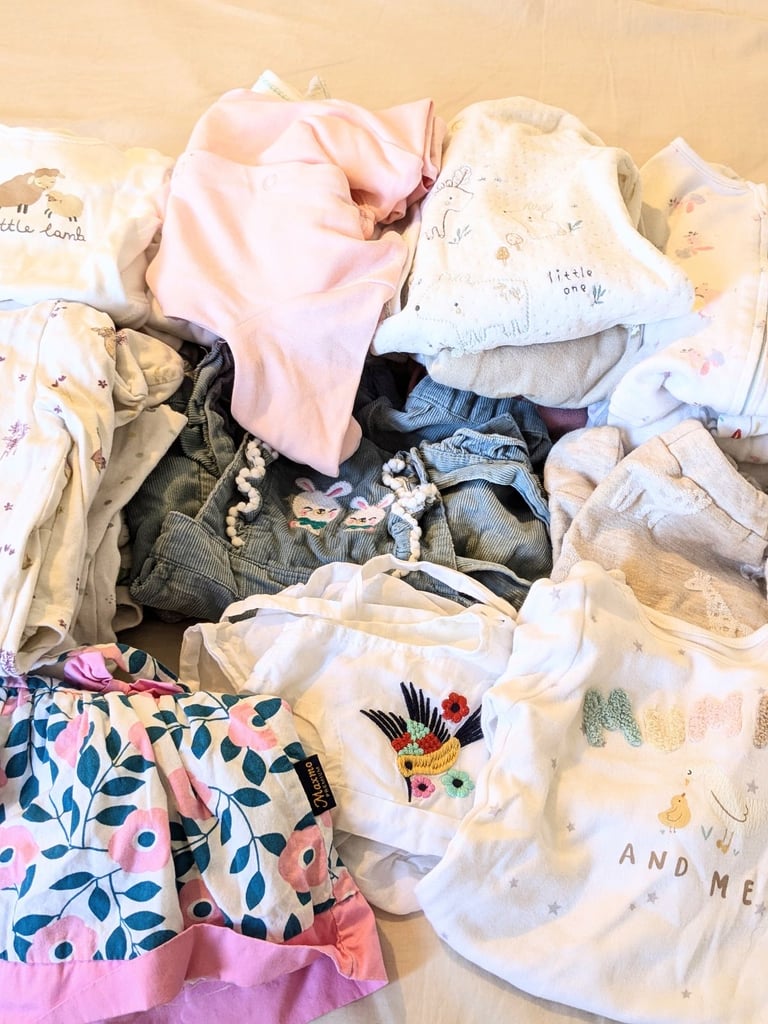 Baby clothes bundle - full bag 