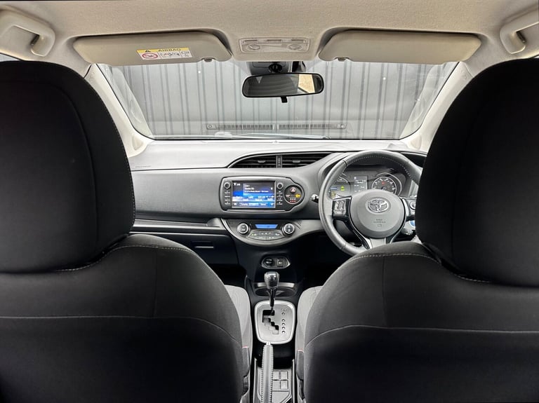 2018 Toyota Yaris 1.5 Hybrid Design 5dr CVT HATCHBACK PETROL/ELECTRIC Automatic