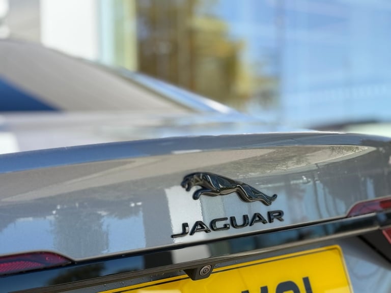 2023 Jaguar XF 2.0 P250i R-Dynamic HSE Black Saloon 4dr Petrol Auto Euro 6 (s/s) (250 ps) Petrol ...