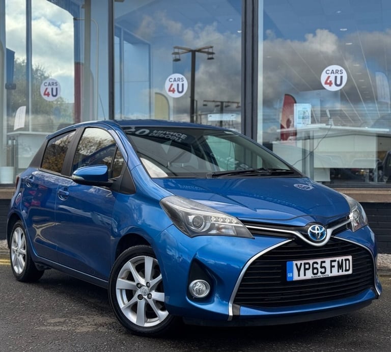 2015 Toyota Yaris 1.5 VVT-h Sport Hatchback 5dr Petrol Hybrid E-CVT Euro 6 (101 ps) Hatchback PET...
