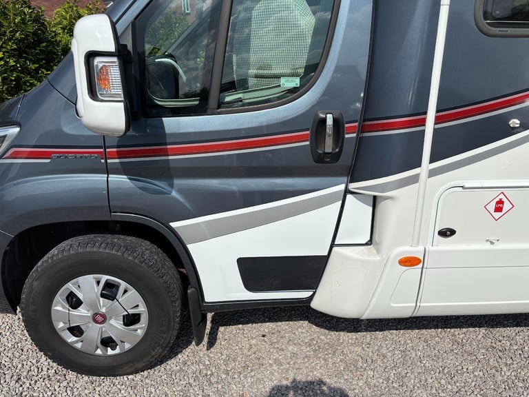 Auto Trail Tracker FB Motorhome. Fiat Ducato 150 BHP