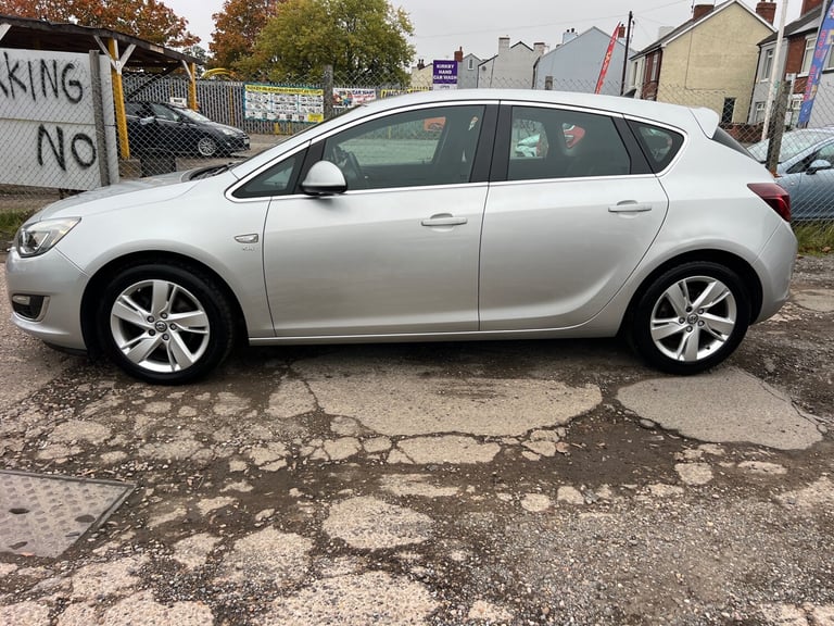 2015 Vauxhall Astra 2.0 CDTi 16V ecoFLEX SRi [165] 5dr HATCHBACK Diesel Manual