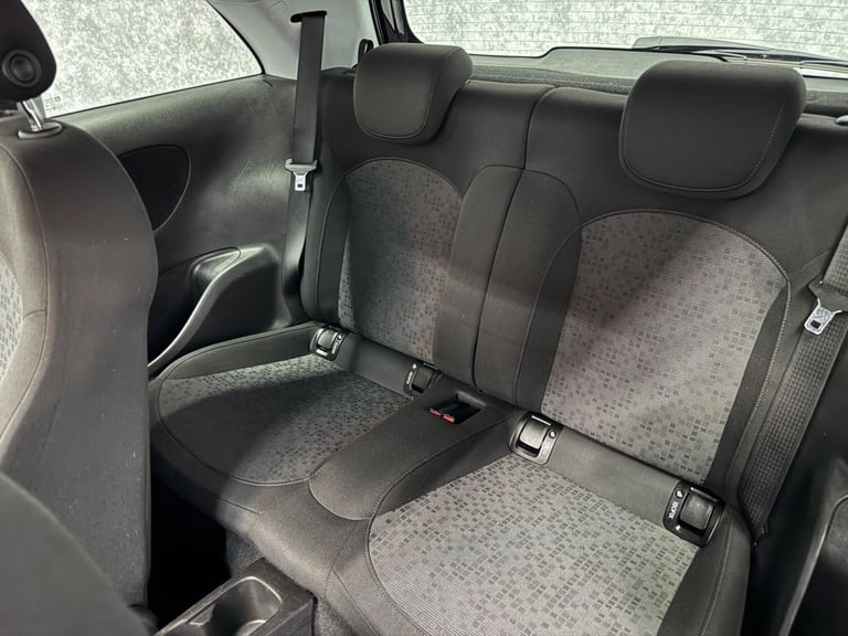 2017 Vauxhall ADAM 1.2i JAM Euro 6 3dr HATCHBACK Petrol Manual