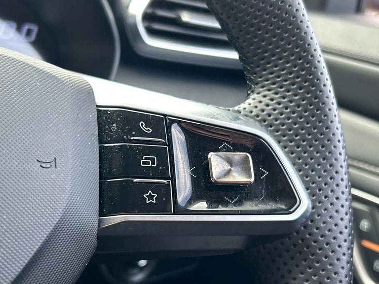 2025 MG MG ZS 1.5 Hybrid+ Trophy SUV 5dr Petrol Hybrid Auto Euro 6 (s/s) (196 ps) SUV PETROL/ELEC...