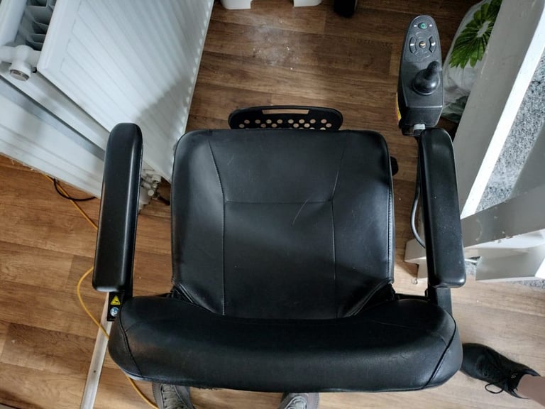 Reno Elite electric wheelchair 