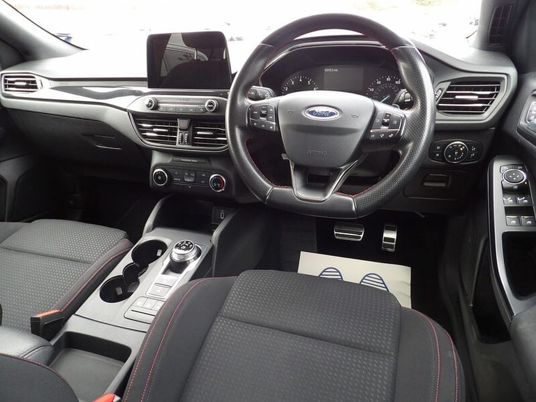 2019 Ford Focus 1.5 EcoBoost 150 ST-Line 5dr Auto HATCHBACK PETROL Automatic