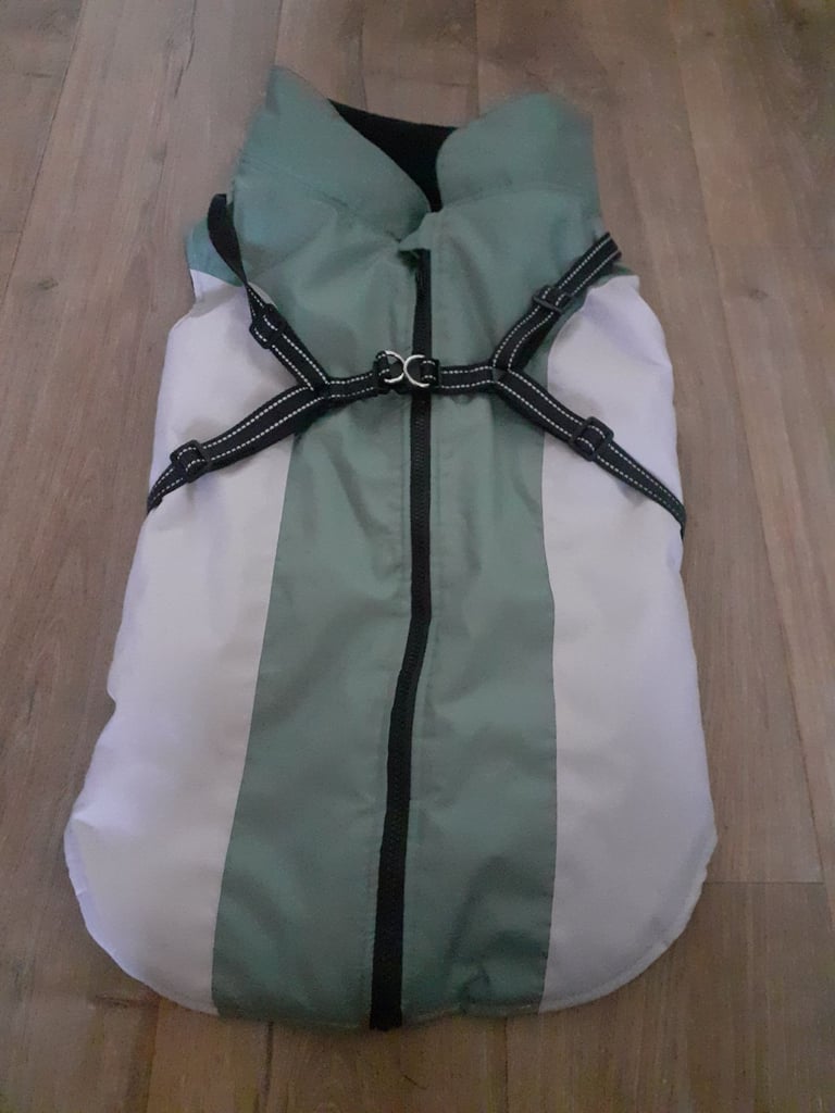 Dog waterproof coat (L)