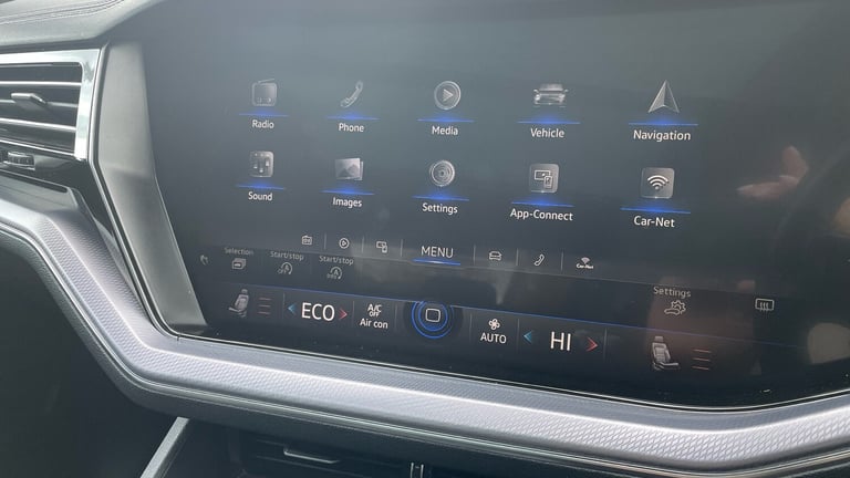 2018 Volkswagen Touareg 3.0 V6 TDI 4Motion R-Line Tech 5dr Tip Auto Diesel Estate Estate Diesel A...