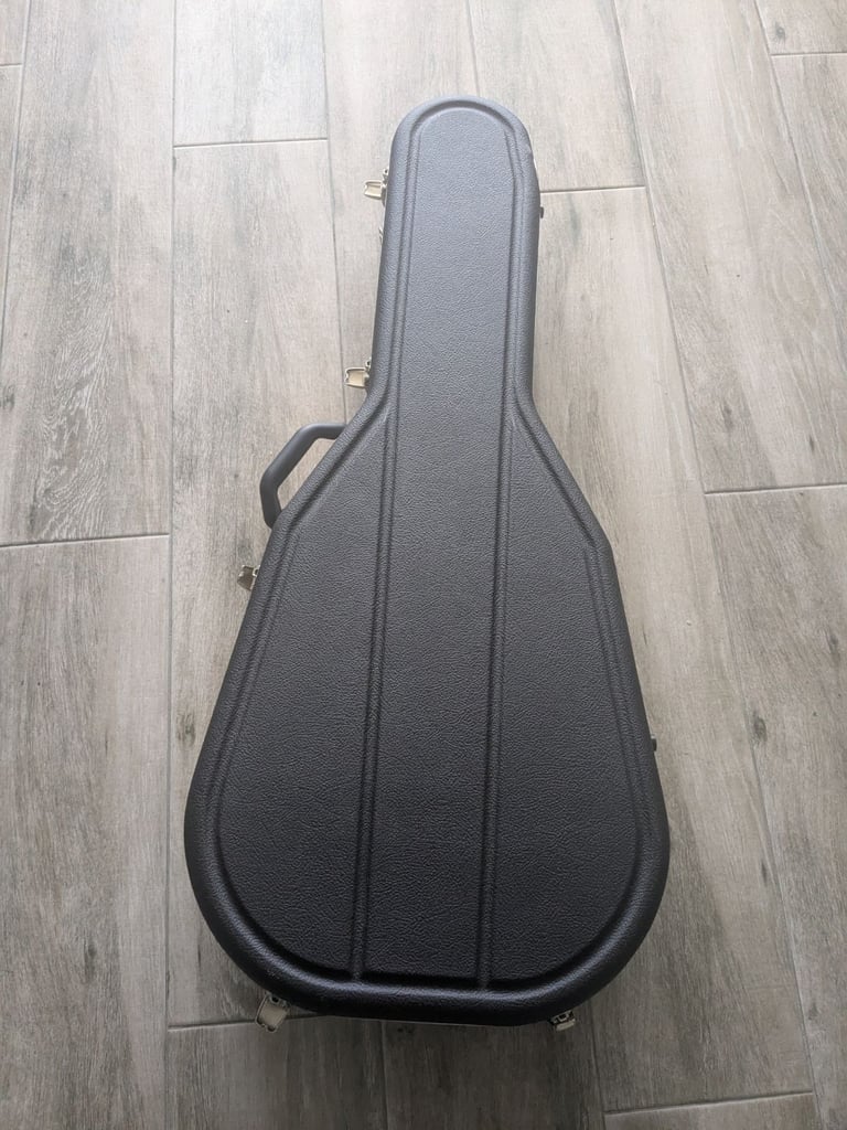 Sigma SDM SG5 acoustic guitar with LR Baggs EAS-VTC (£960 new)
