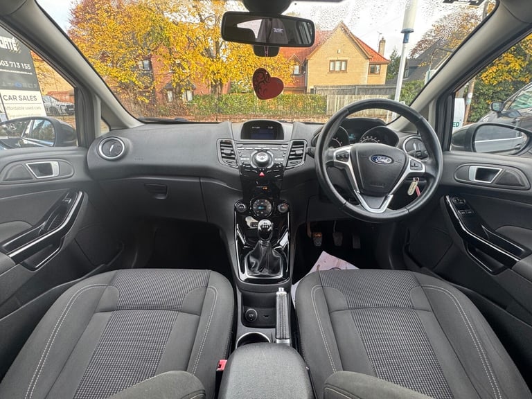 2017 Ford Fiesta 1.0 EcoBoost Titanium 5dr HATCHBACK Petrol Manual
