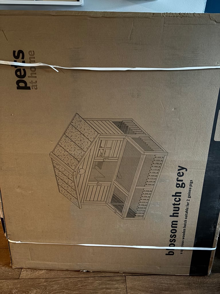 Brand New Guinea Pig Hutch with Run