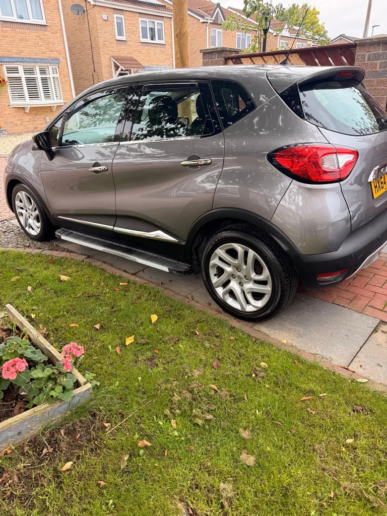 Renault, CAPTUR, 2014, Automatic , 1.5 Diesel 5 doors