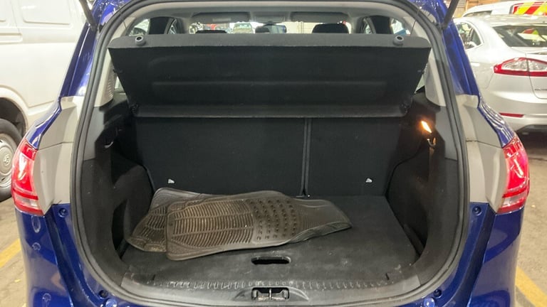 FINANCE AVAILABLE 2016 FORD B-MAX 1.6 ZETEC AUTOMETIC 2 KEYS