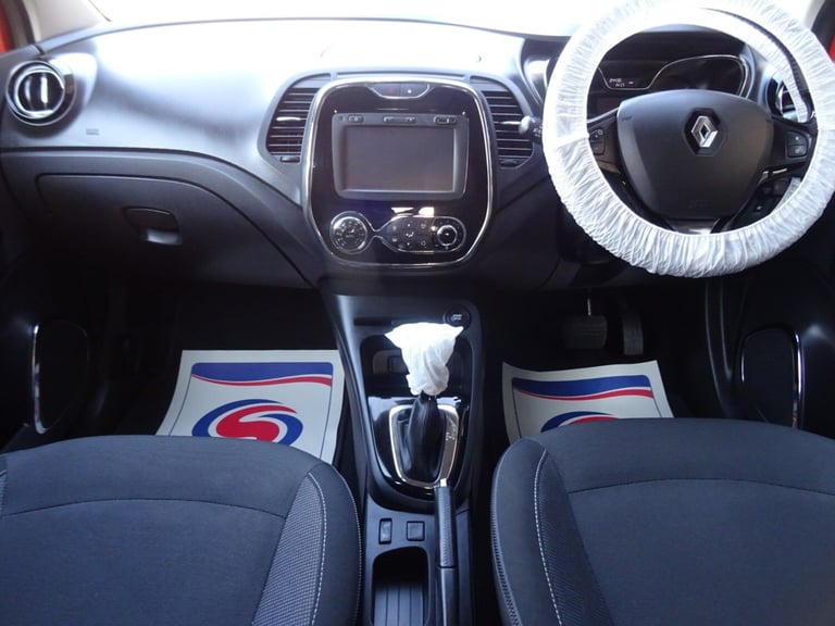 Renault Captur 1.5 dCi 90 Dynamique S Nav 5dr Automatic **ONLY 24000 MILES**