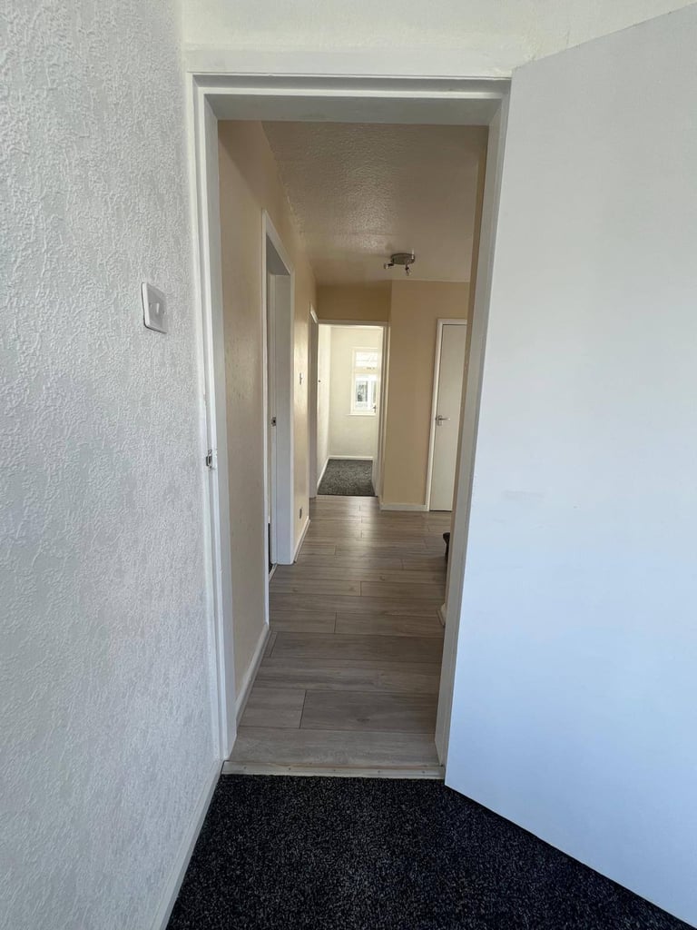 3 Bedroom Dormer bungalow to rent in WF16 - Ready to view now 