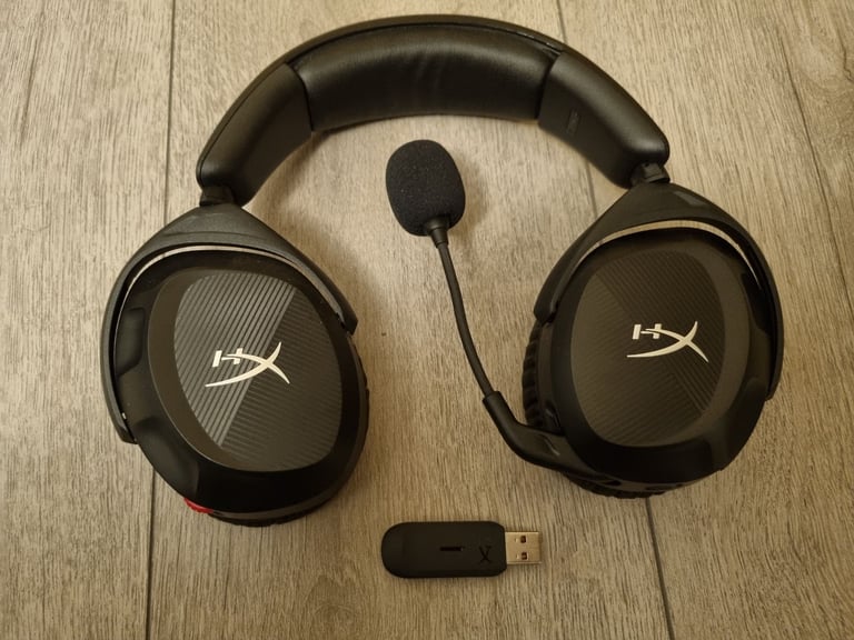 HyperX Cloud Stinger 2 Wireless Gaming Headset headphones pc desktop computer 