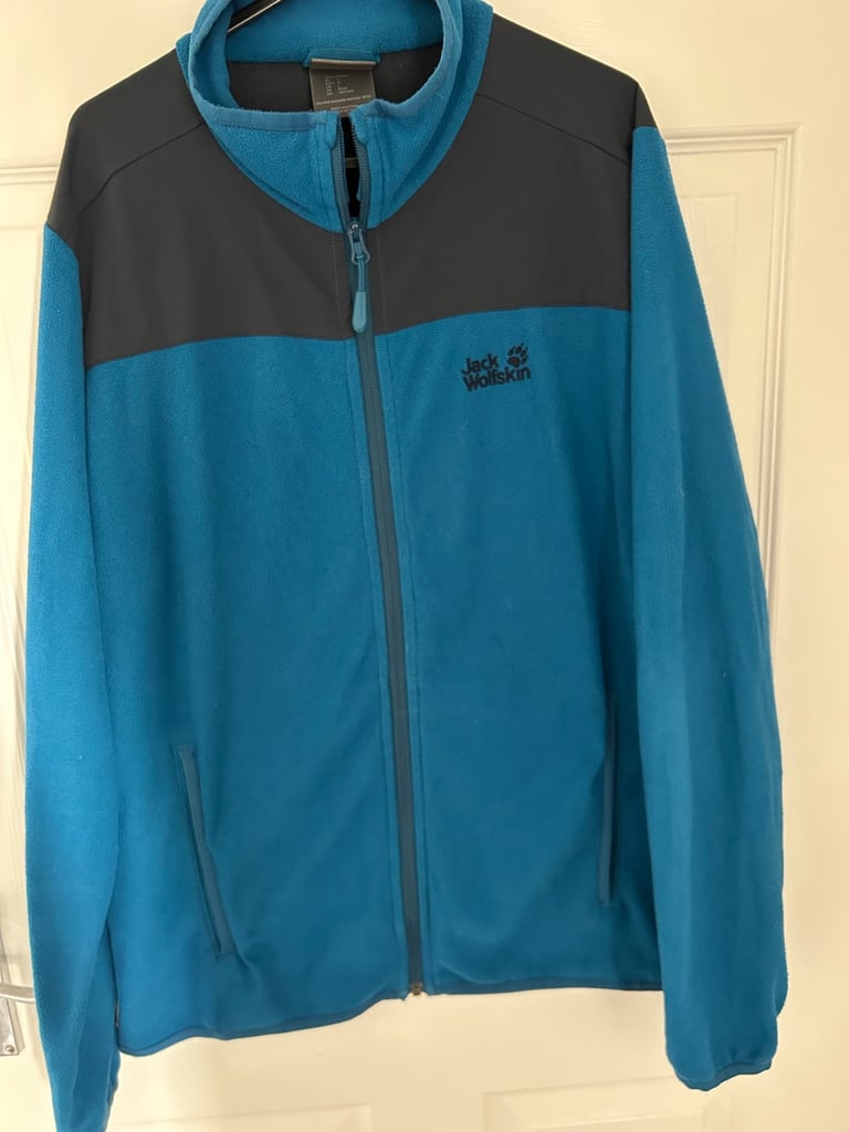 image for Men’s jack wolf skin fleece 