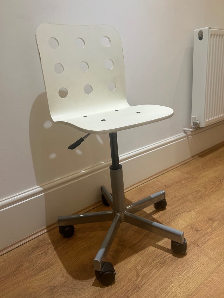 image for White desk chair for kids