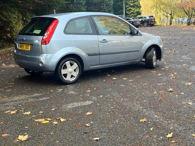 FORD FIESTA 1.2 ZETEC LOW MILES