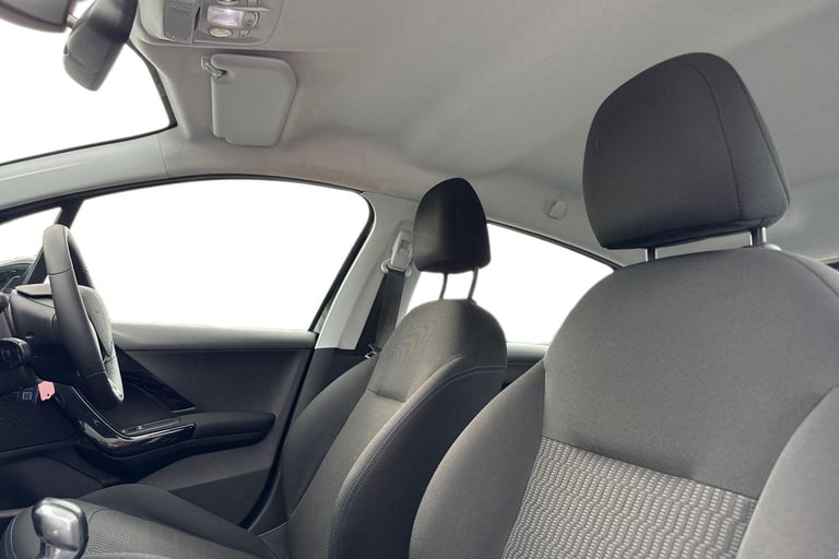 2019 Peugeot 208 1.2 PureTech Signature Euro 6 (s/s) 5dr Hatchback PETROL Manual