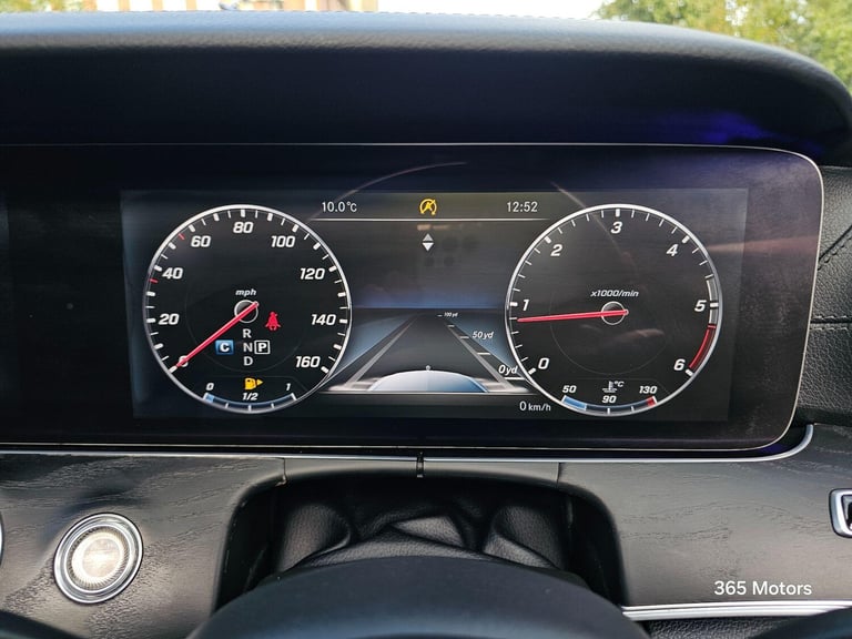  Mercedes-Benz E Class 2.0 E220d AMG Line (Premium) G-Tronic+ Euro 6 (s/s) 4dr Diesel Automatic