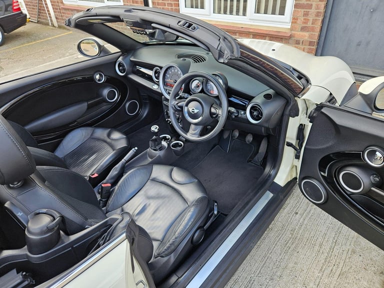 2014 MINI Roadster 1.6 Cooper Euro 6 (s/s) 2dr CONVERTIBLE Petrol Manual