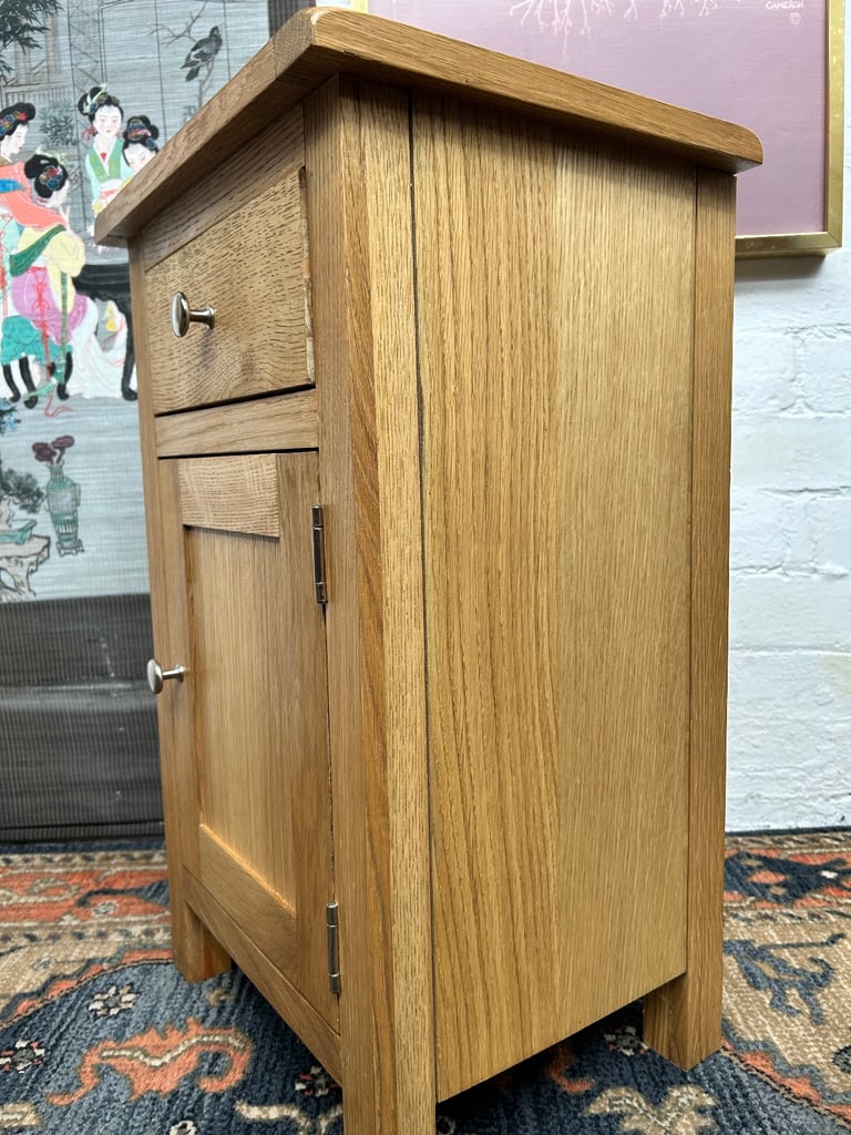 Dunelm Bedise Table in Oak 
