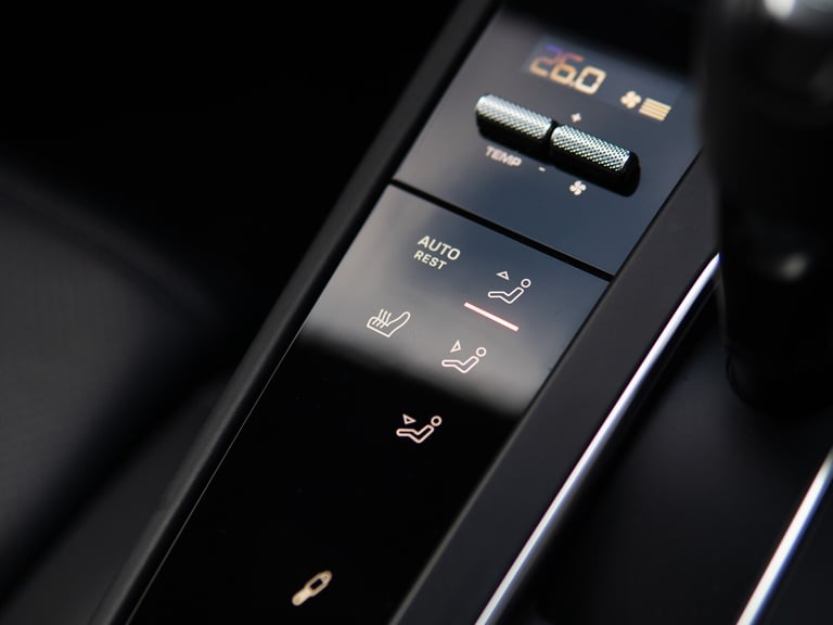 2022 Porsche Macan 2.0T T SUV 5dr Petrol PDK 4WD Euro 6 (s/s) (265 ps) Petrol