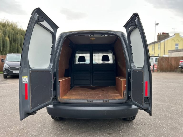 2015 Volkswagen Caddy 1.6TDI C20 STARTLINE P/V 5dr L1H1 LOW MILEAGE, 6 SERVICES PANEL VAN Diesel ...