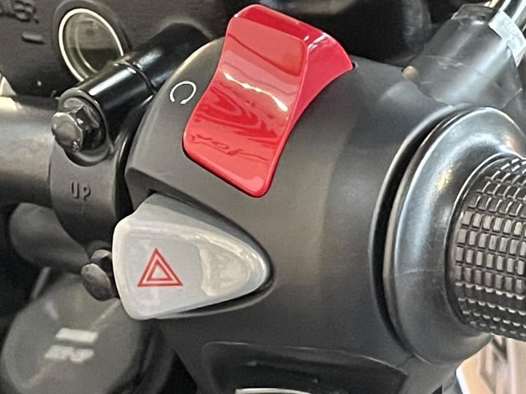 HONDA CB500X 2023 MODEL IN BLACK 6341 MILES VGC