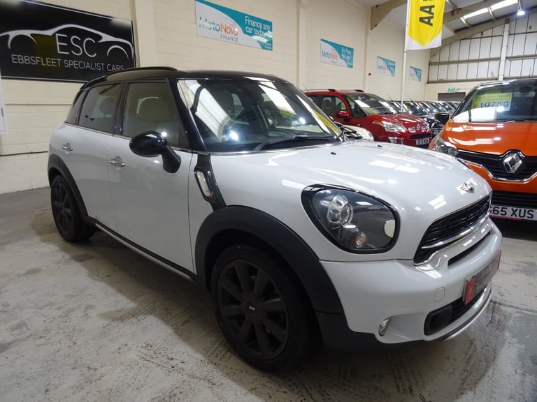 2015 MINI Countryman 1.6 Cooper S ALL4 5dr Automatic **ONE OWNER*ONLY 37000 MILES FROM NEW** HATC...