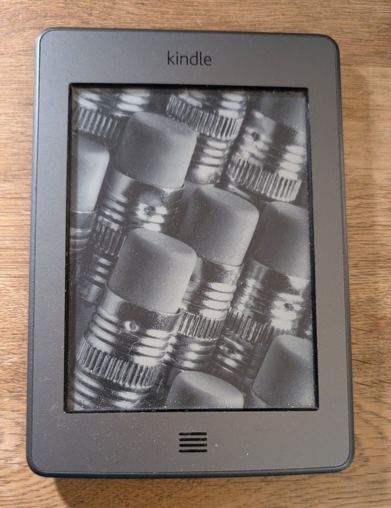 Amazon Kindle Touch - eBook reader