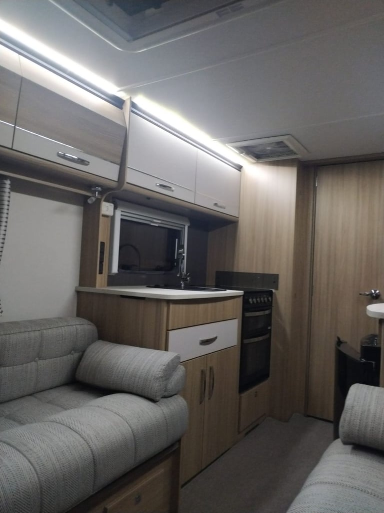 2018 Kimberley Coachman 450 2 berth