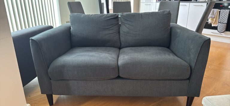  2 seater sofa Stratford (50% off if you pick it up today!)