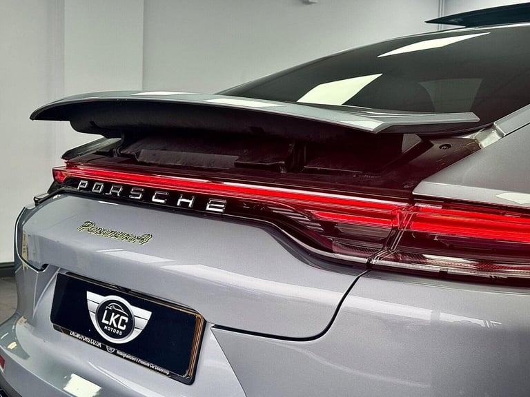 PORSCHE PANAMERA 2.9 V6 E-Hybrid 17.9kWh 4 Saloon PDK 4WD Euro 6 (s/s) 5dr (3.6